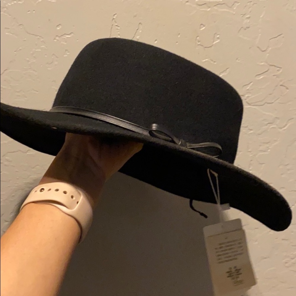 Black hat